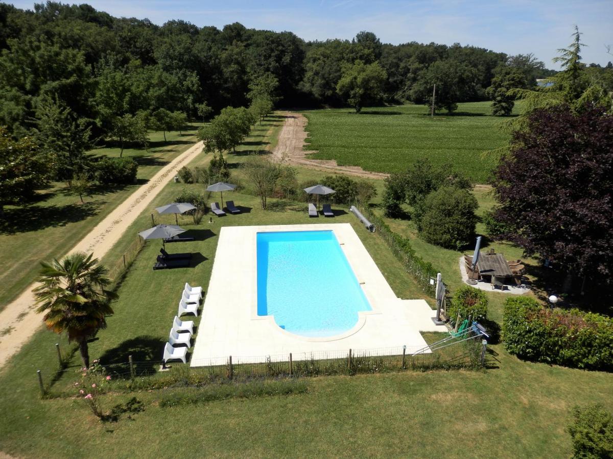 Chateau La Mothaye - Self Catering Apartments With Pool In The Loire Valley Les Bois-d'Anjou Экстерьер фото